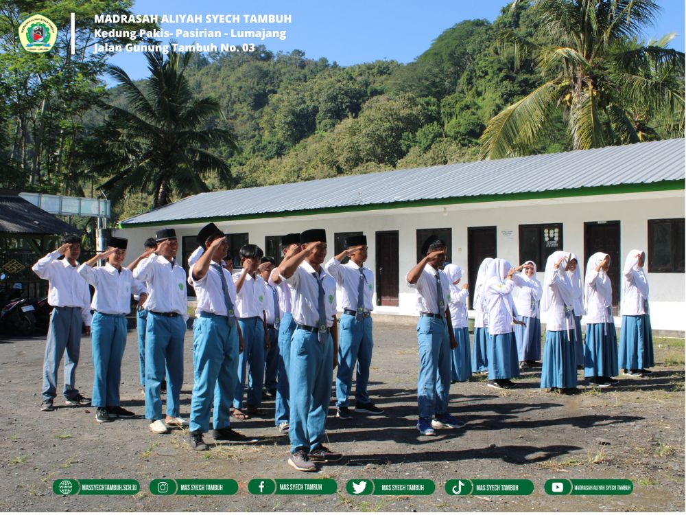 Tingkatkan Kedisiplinan dan Belajar! Upacara Rutin Hari Senin