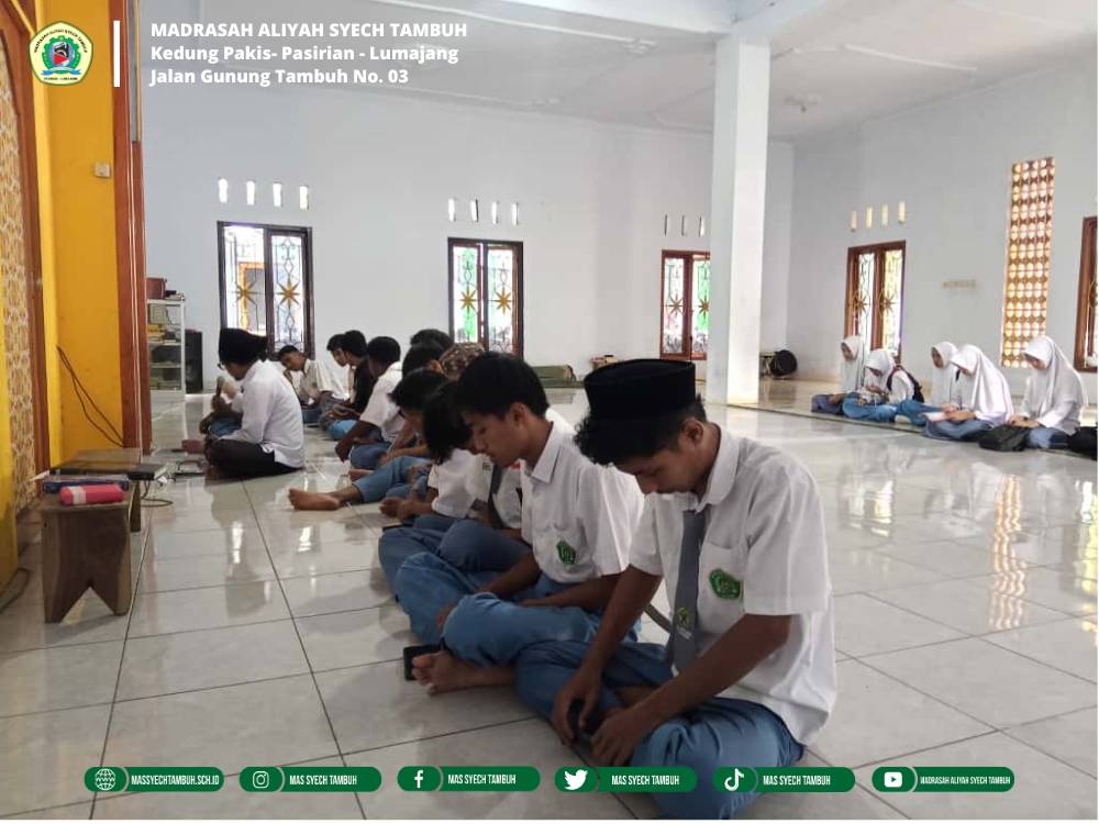 Pembacaan Istighosah dan Hizib Nashor Setiap Hari Senin Oleh Warga Madrasah