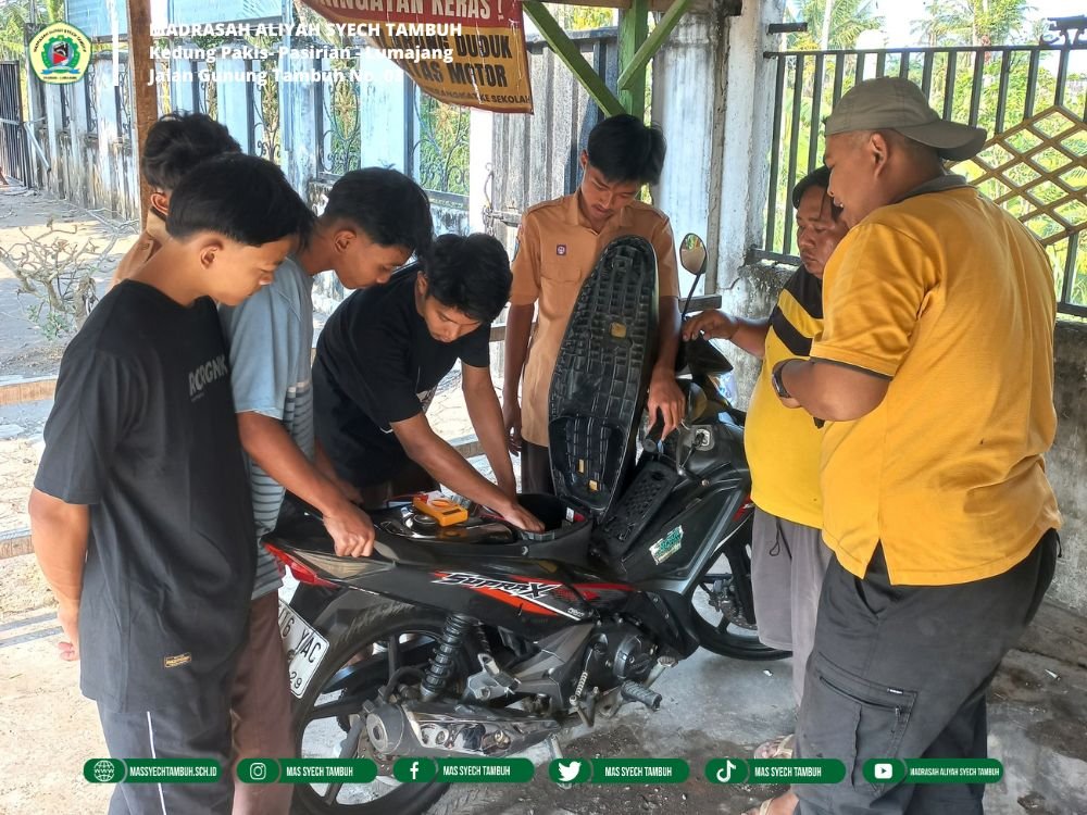 Garasi Madrasah Resmi Dimulai, MAS Syech Tambuh Asah Skill Otomotif Siswa